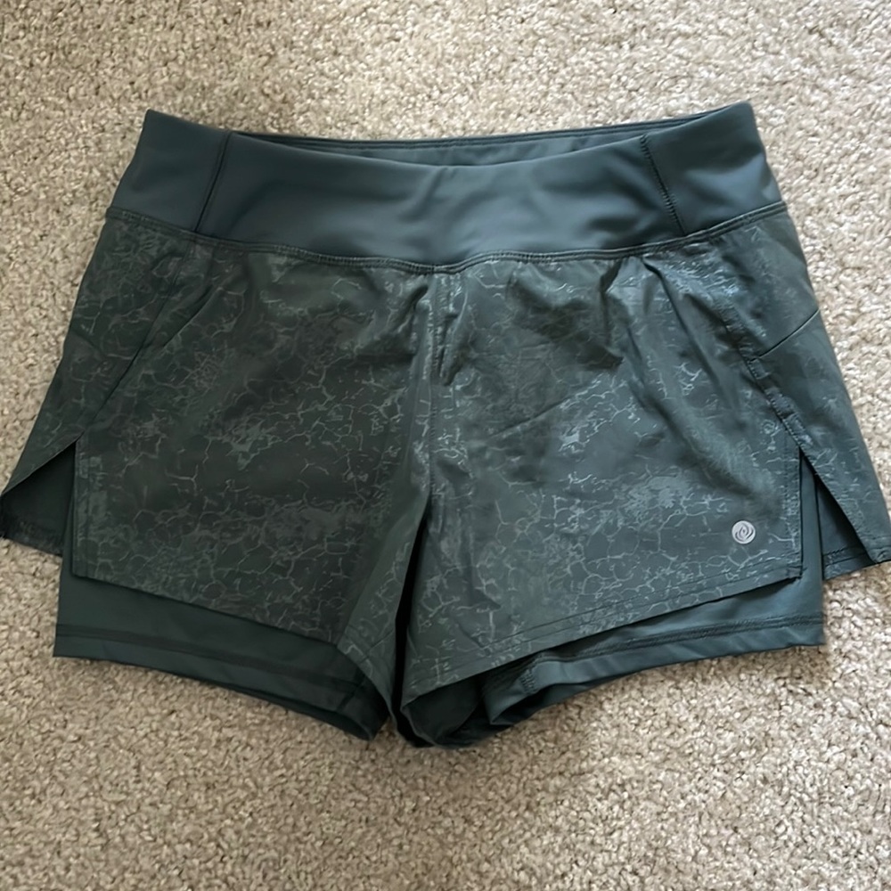 Athletic shorts